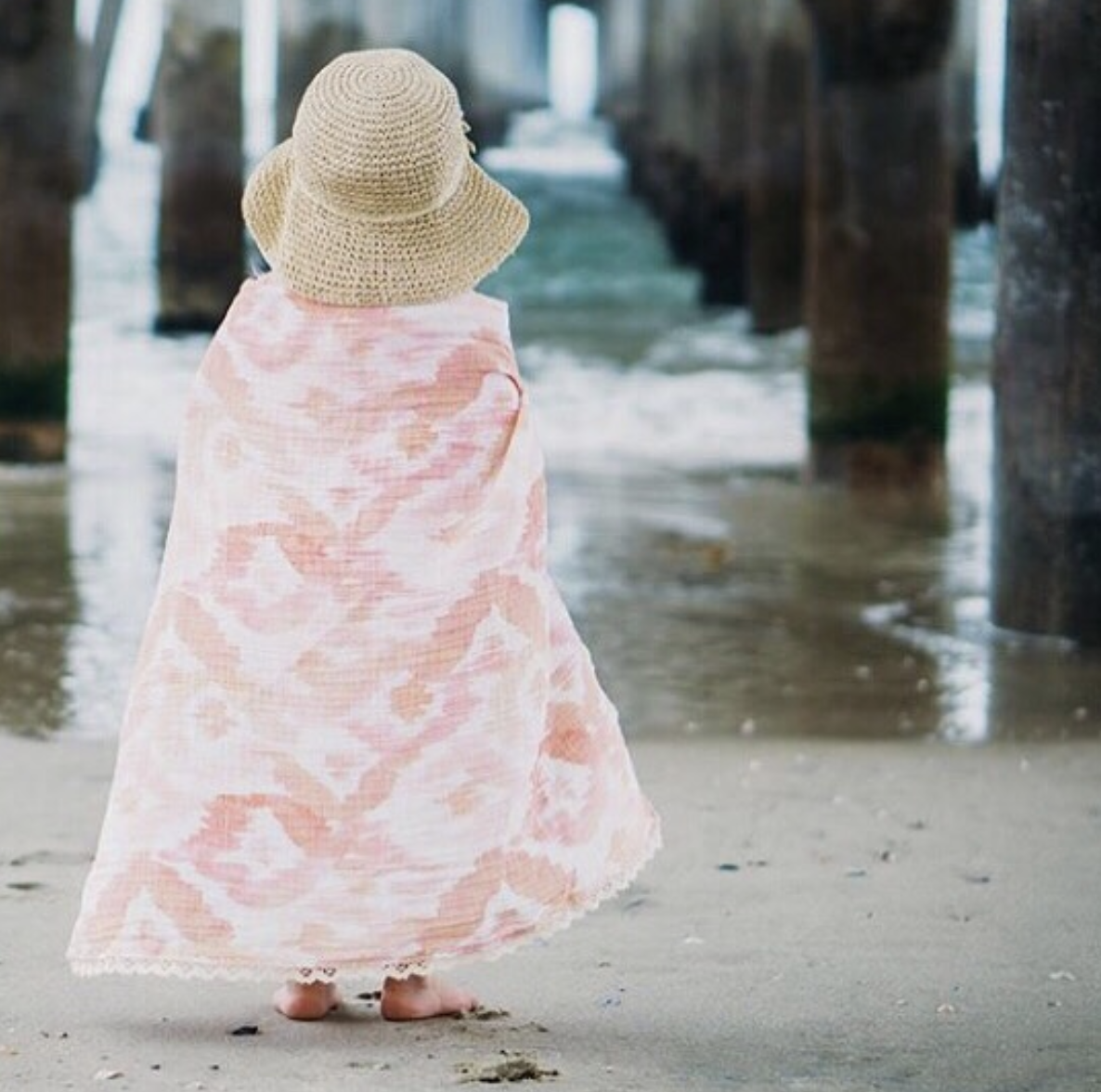 crystal w design print features