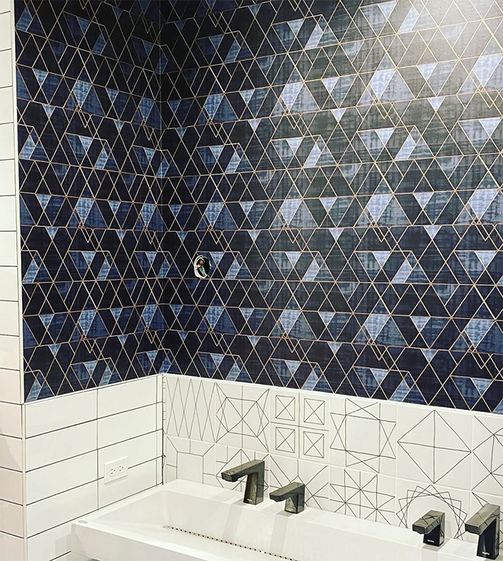 crystal w design print features