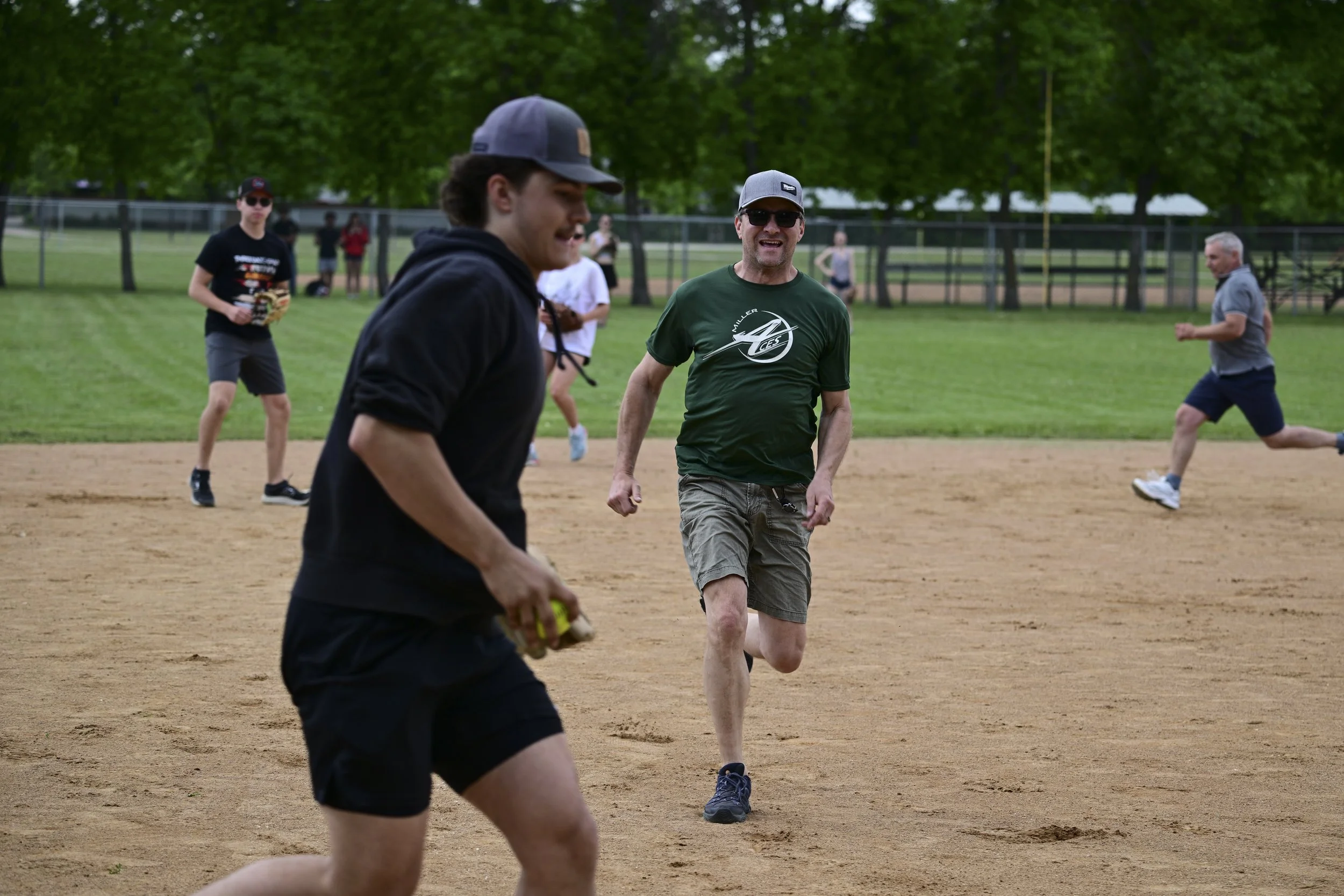 Staff-Grad Baseball 2026-30.jpg