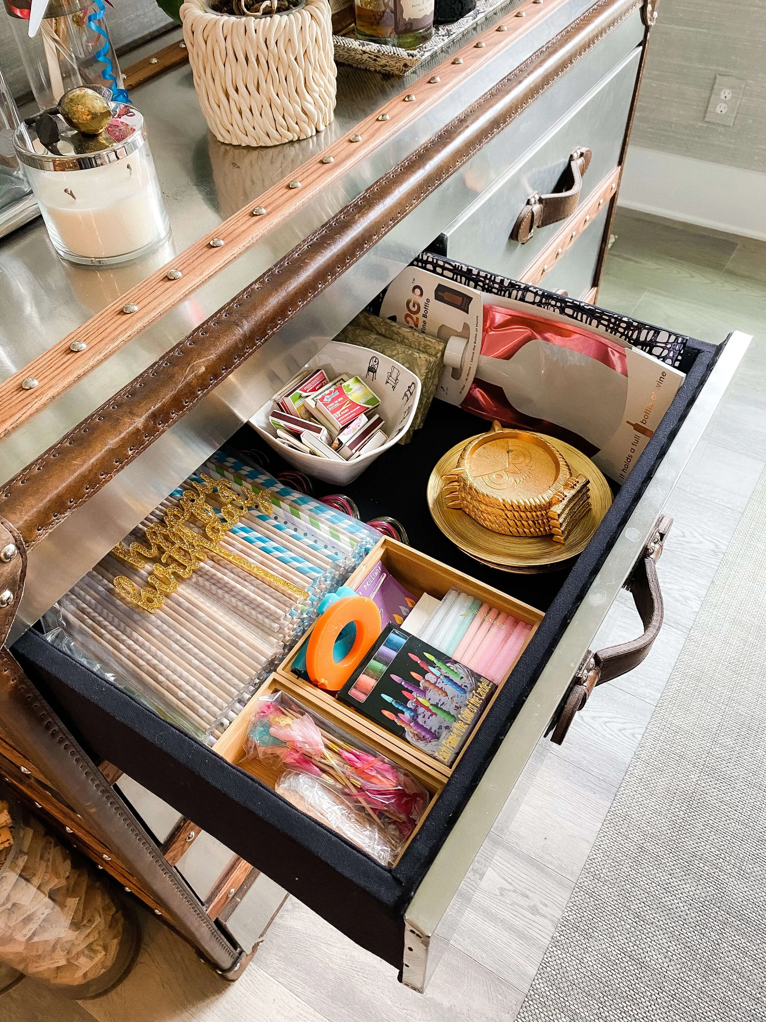 Organized party supplies