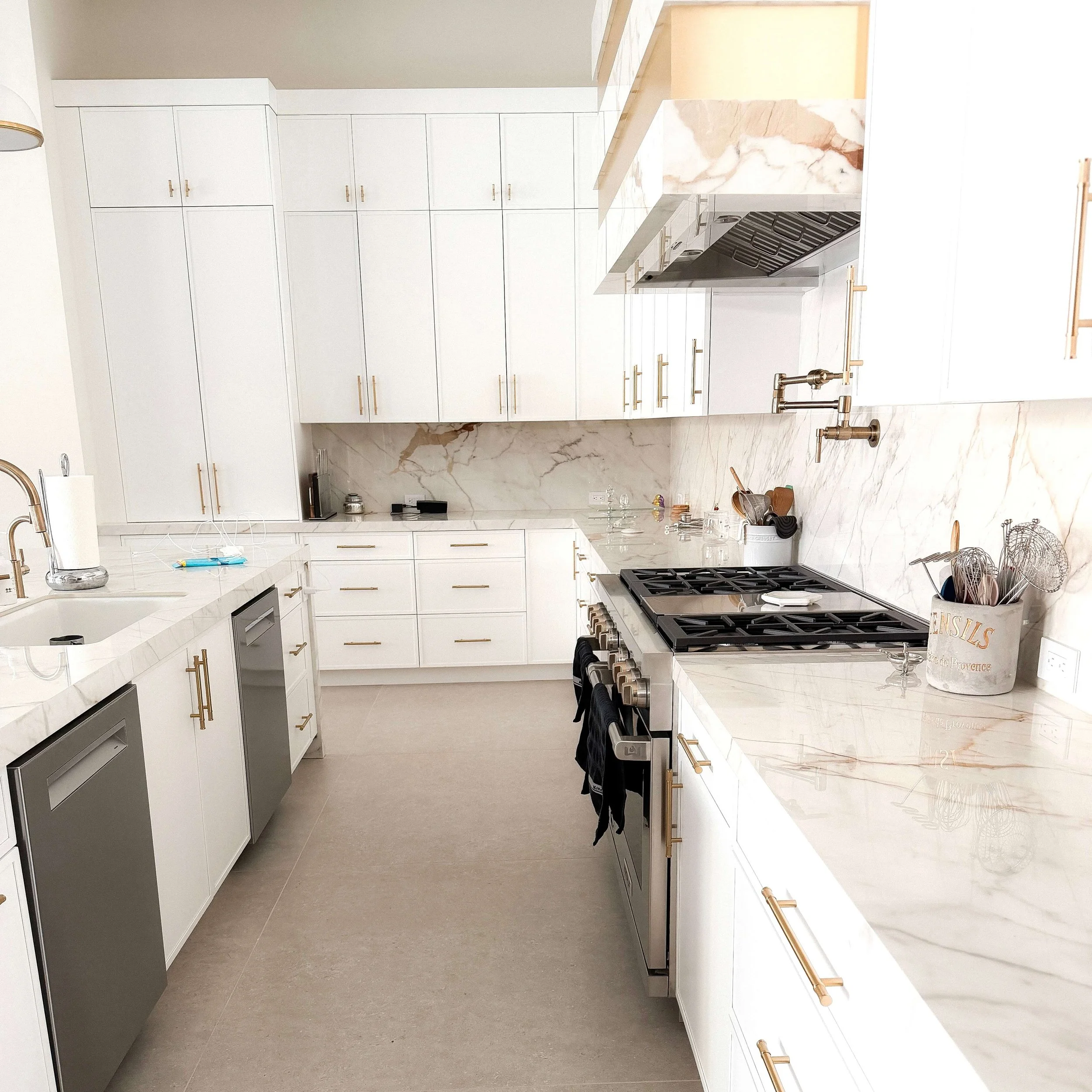 How Does Kitchen Organization Make the Holidays Easier for Charlotte Families?