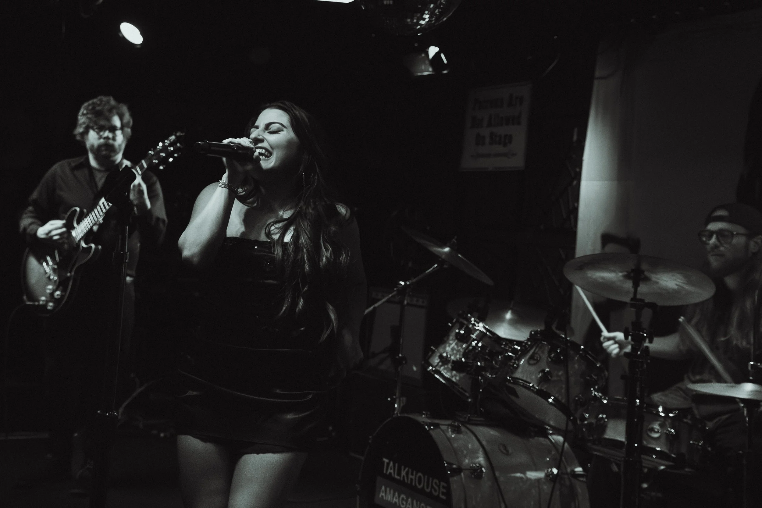 Julia Raye  - Shot by Taylor Gabrovic-20.jpeg