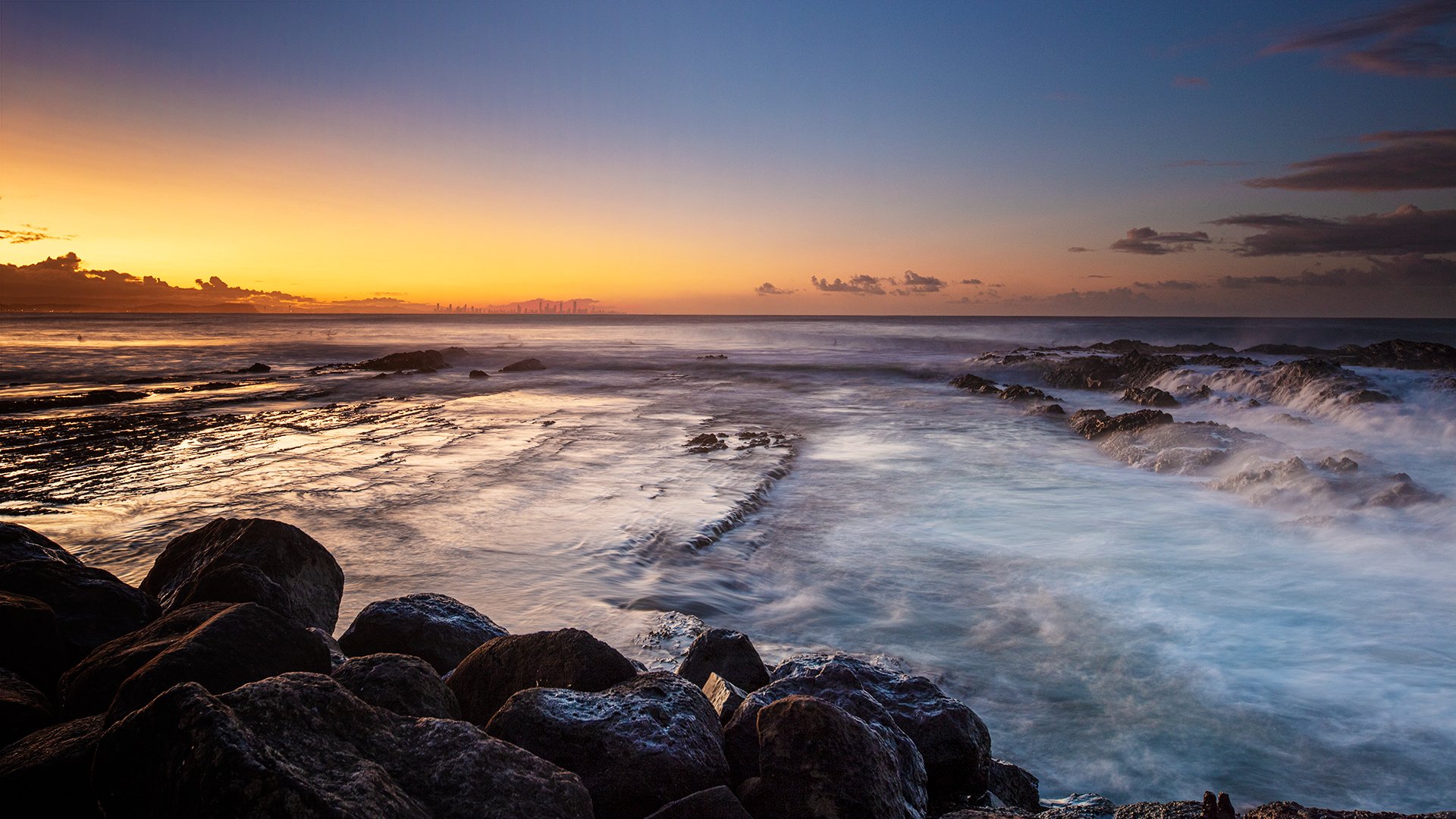 Snapper Rocks at dusk