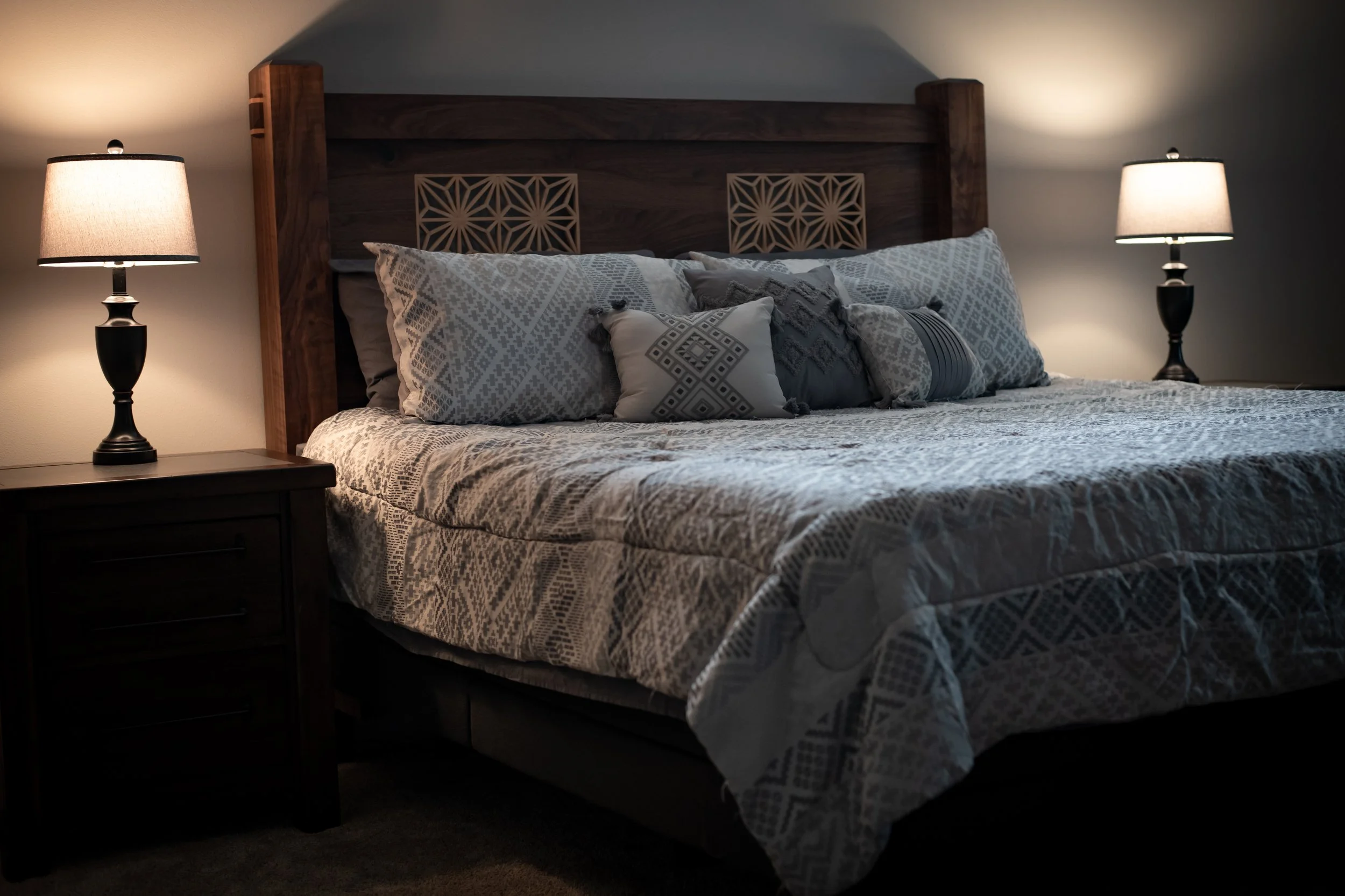 bed1.jpg