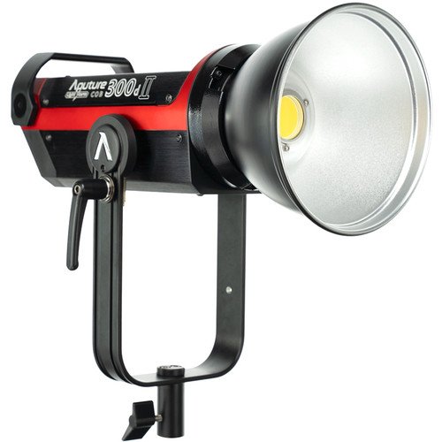 Aputure-Light-Storm-300d-LED-Lighting-Fixture.jpg