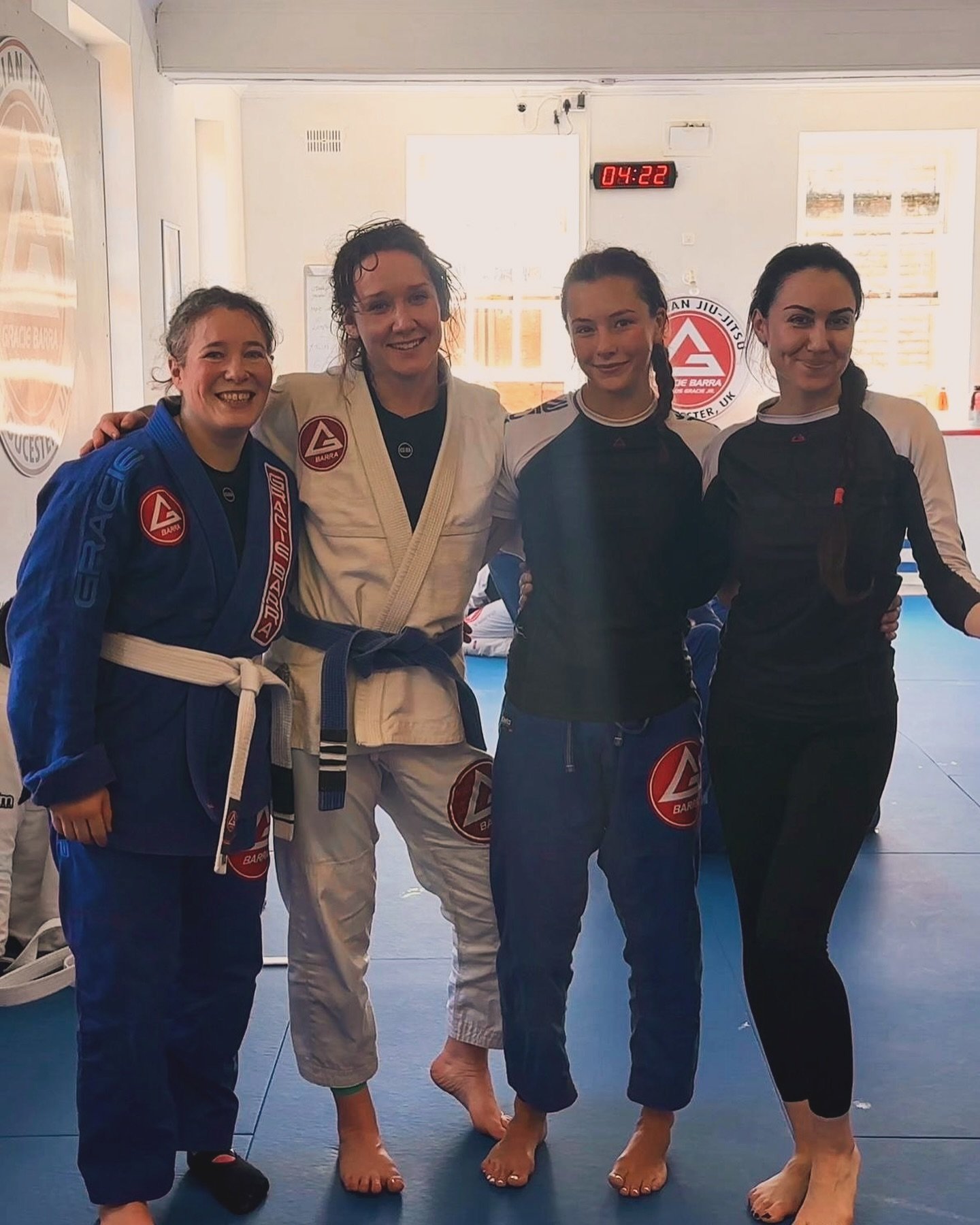 @graciebarragloucester ladies at the Saturday Open Mat today &hellip; putting the graft in and bringing the fire 🔥 🔥 🔥 🔥 #gbglos #gbgloucester #gbgloucesteruk #gbwearuk #gbweareurope #graciebarrauk #graciebarraeurope