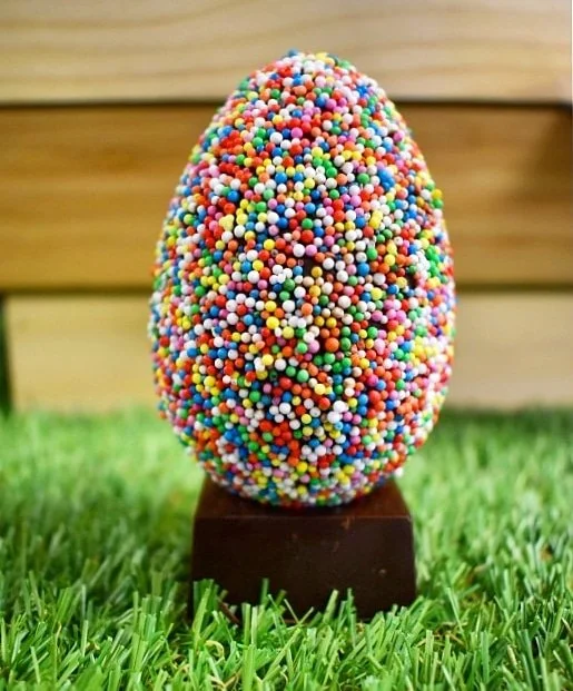 Freckle Egg (med).jpg