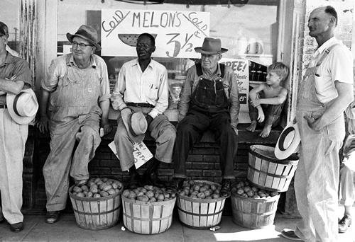 Russell Lee Photographs Exhibit