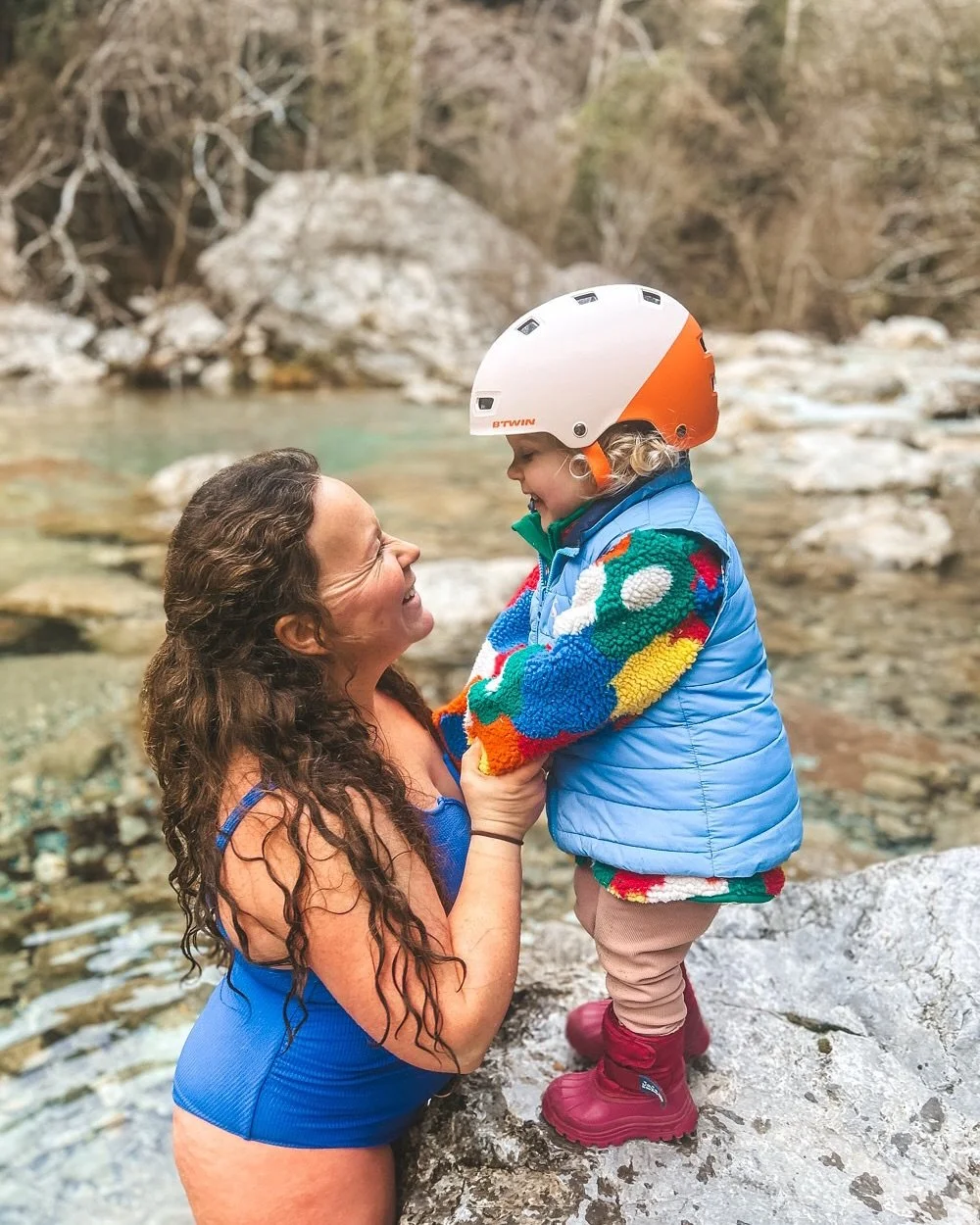 📍 Sadernes, Catalonia 🇪🇸 (just hours before our breakdown 😬)

Another stunning spot in the Catalonia region. This one took a bit of effort to reach, but it was so worth it. We were very glad we brought the balance bike to speed things up (althoug