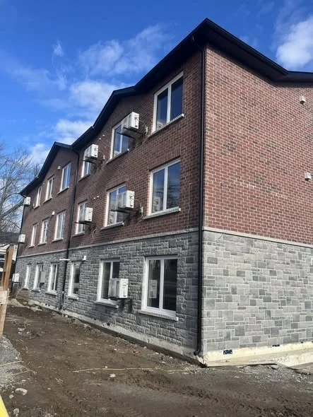 Exterior_Fred's Place.jpg