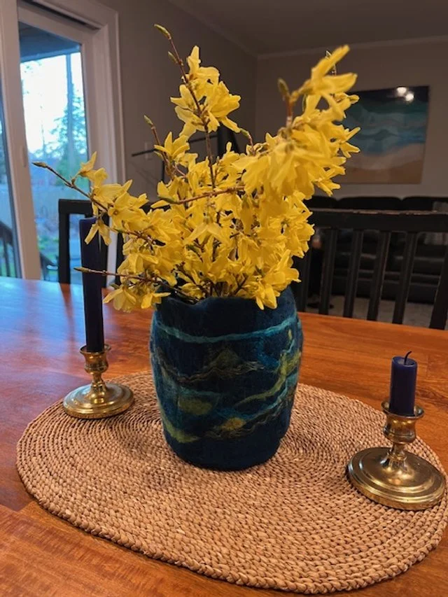 Michele H w:forsythia.jpg