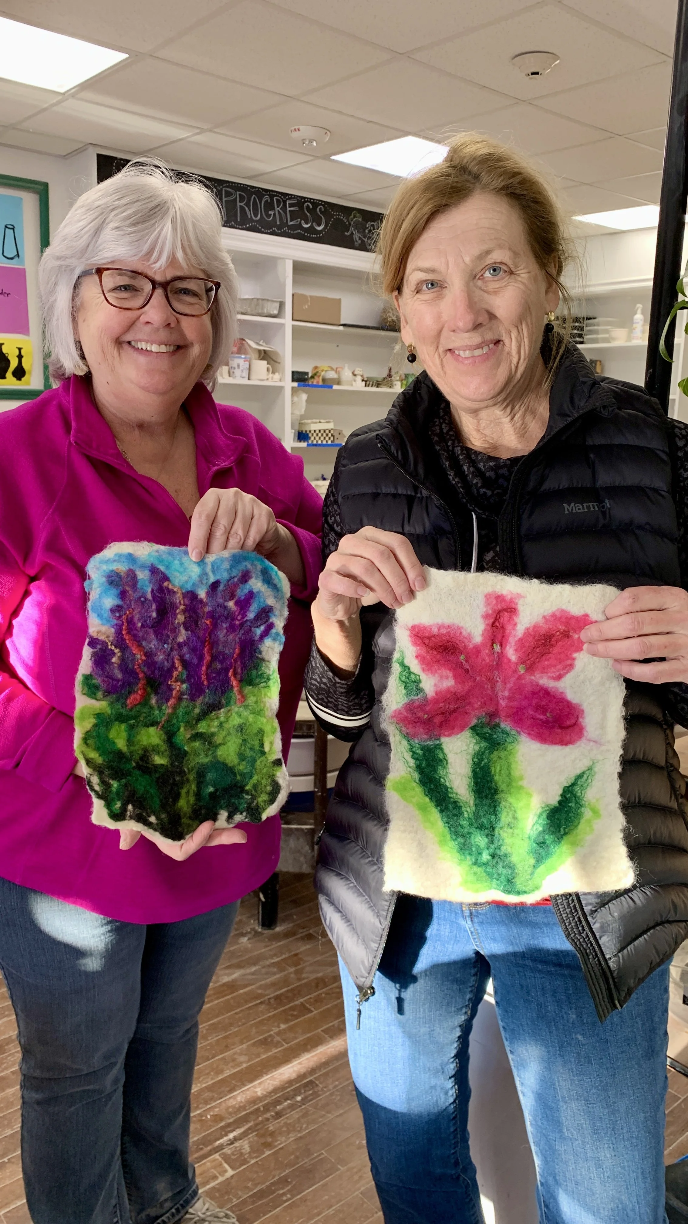 Happy Felting students wtih artworks.JPG