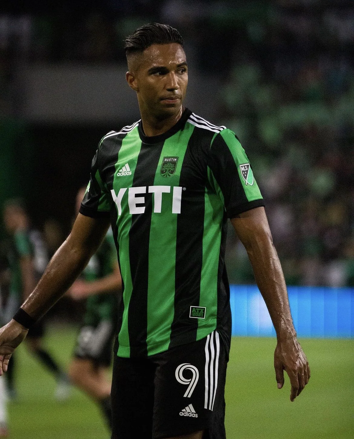 Dani Hoesen 

Shot by : Edgar Torres