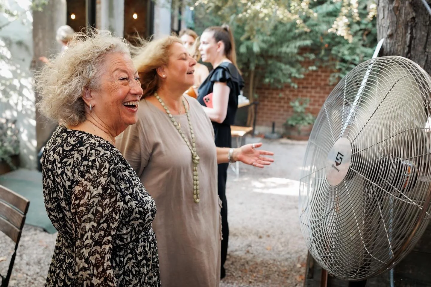 Stay cool out there this weekend. 

One of the best part of my job is watching your guests enjoy and experience your wedding day. All the little reunions and introductions, happy tears, and so much laughter. 
.
.
.
#nycweddingphotographer #brooklynwe