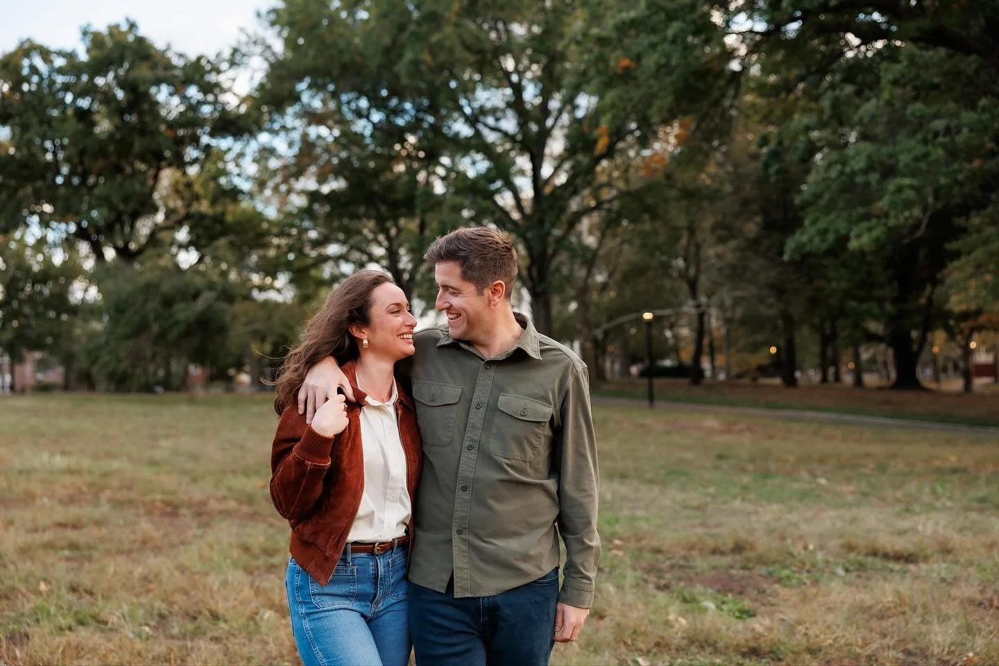 The best kind of engagement session is running around your neighborhood. I had such a great time hitting up Astoria with Christine and Kevin this fall. We laughed a lot (despite and because of the 40mph wind gusts&hellip;) as we hit some of their fav