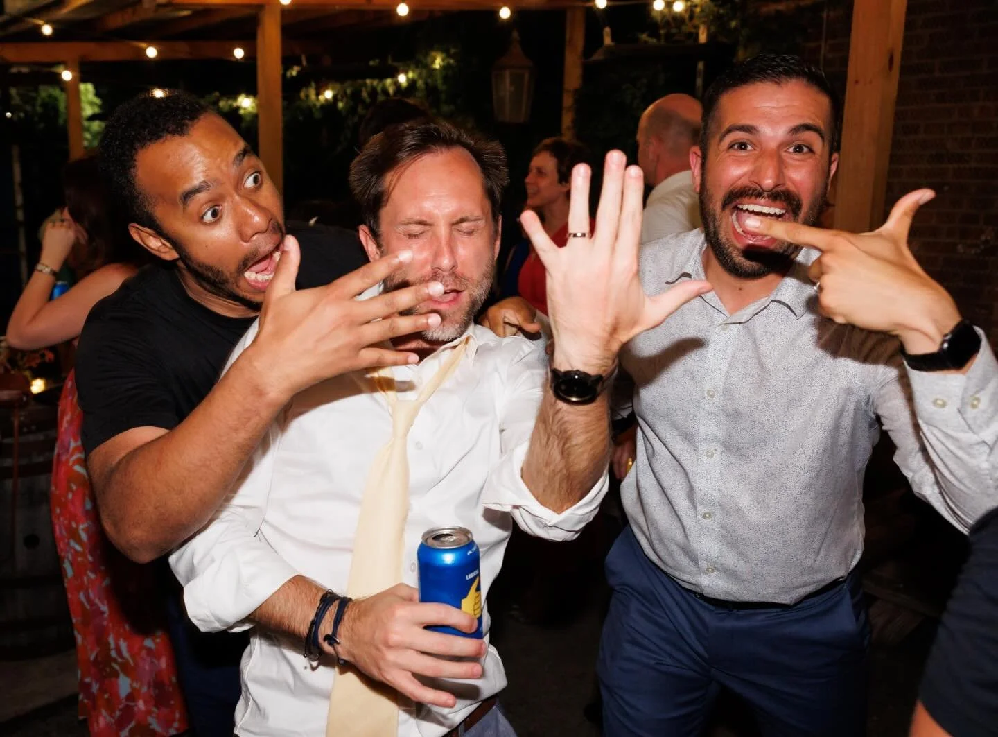 TFW you just got married and you&rsquo;ve hit the dance floor. 
.
.
.
@kingscountydistillery @eventista.co @74events 
#nycweddingphotographer #brooklynweddingphotography #candidweddingphotography #colorfulweddingphotographer