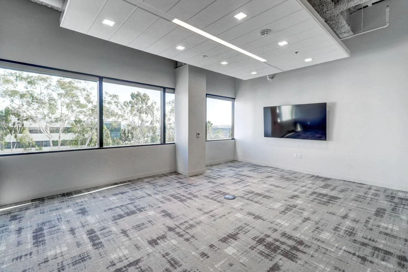 LEASED Building 300 - Fourth Floor Space A