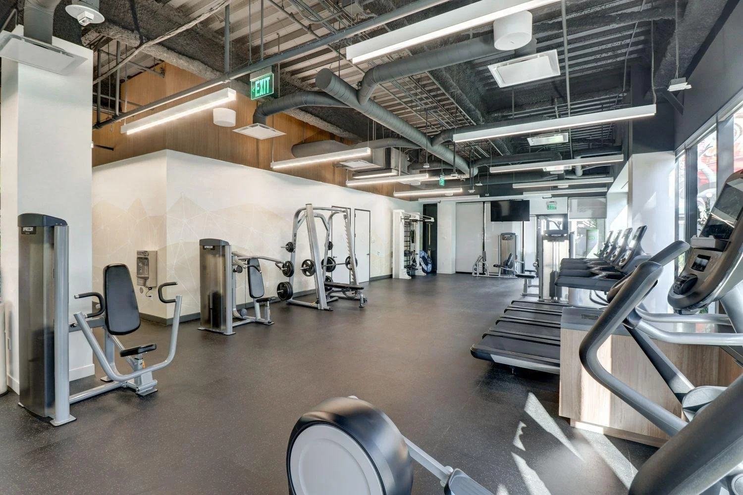 Building 300 - Gym