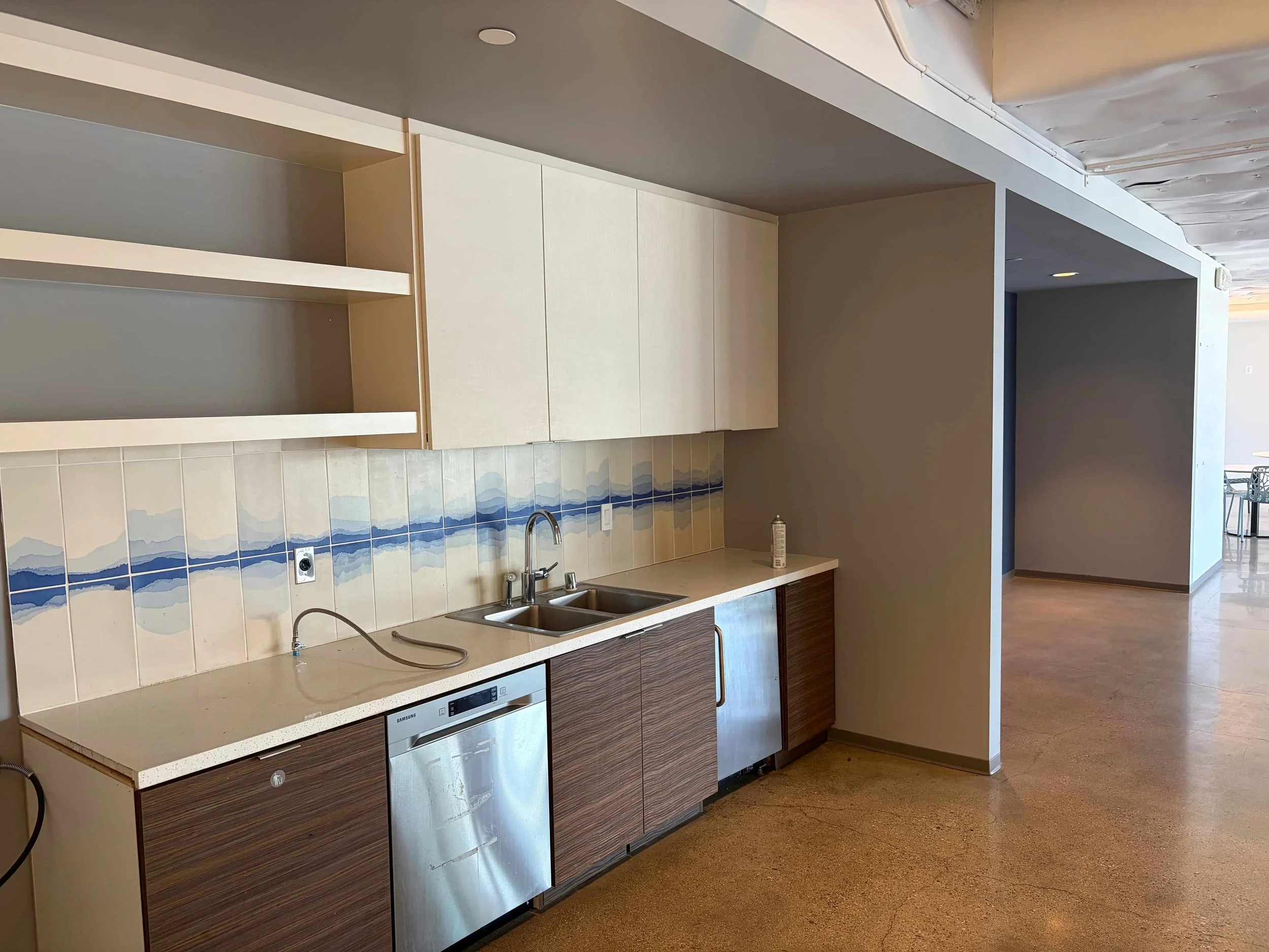 1888Rosecrans_SecondFloor_41.jpg