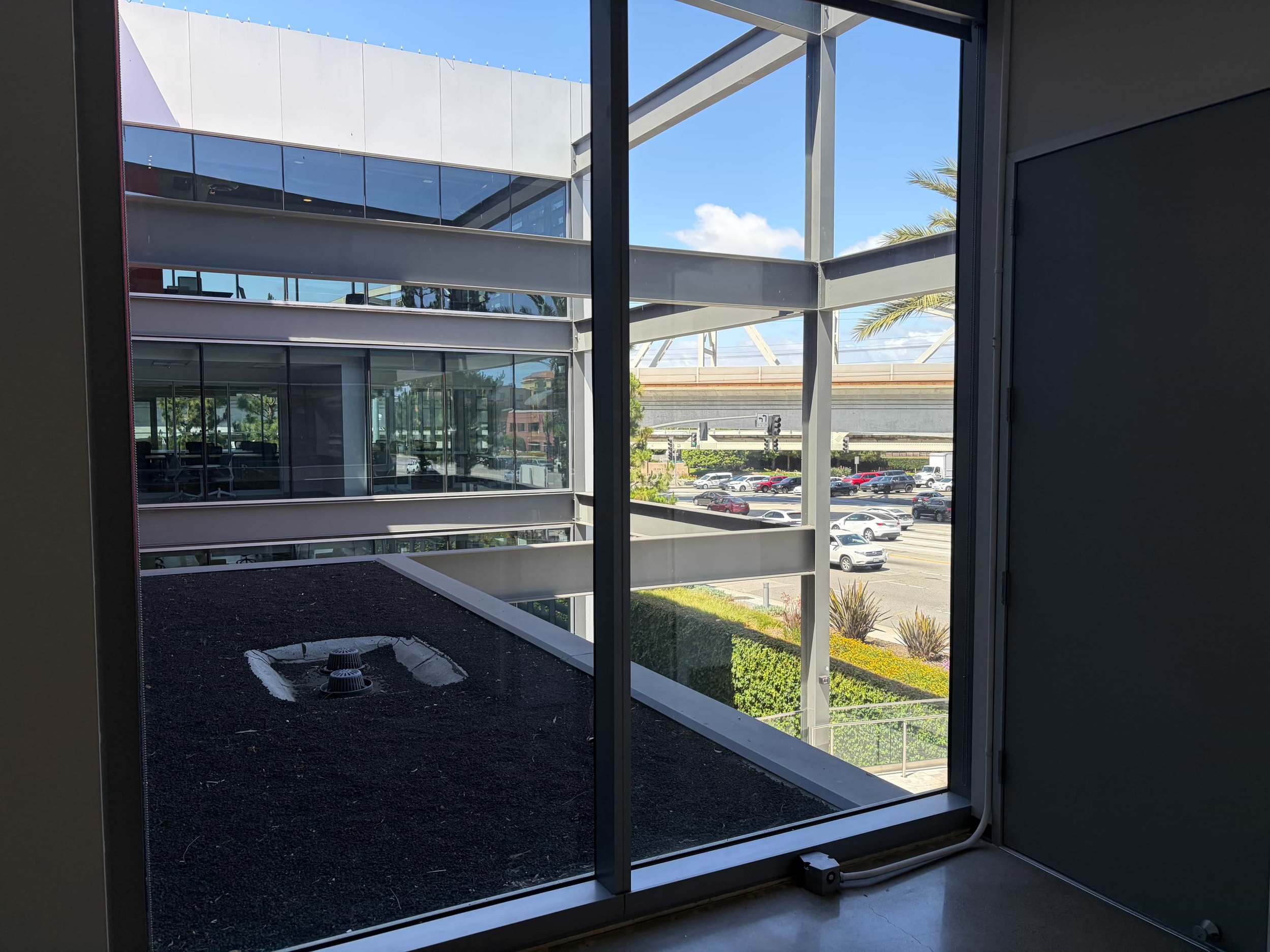 1888Rosecrans_SecondFloor_43.jpg