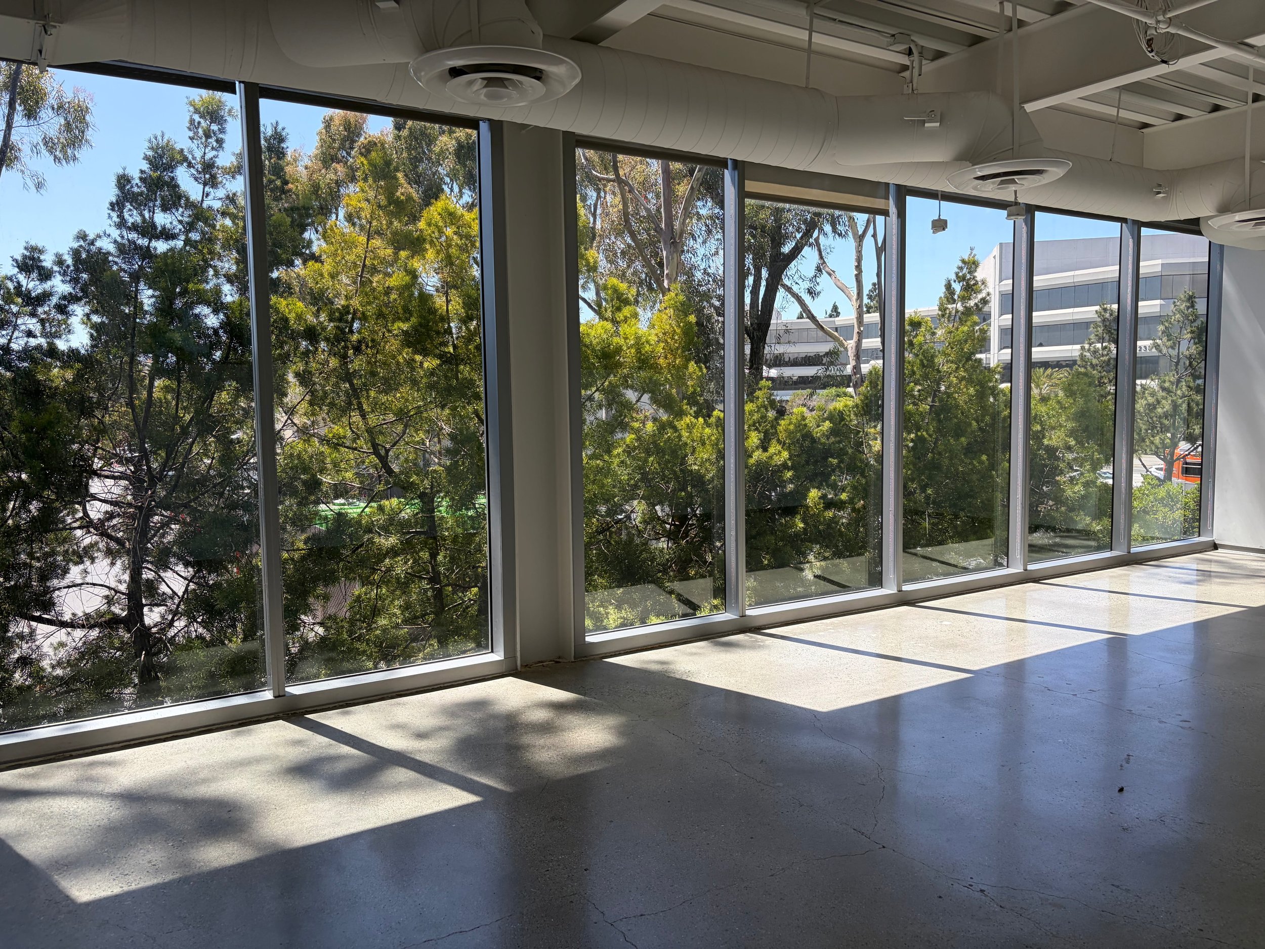 1888Rosecrans_SecondFloor_14.jpg