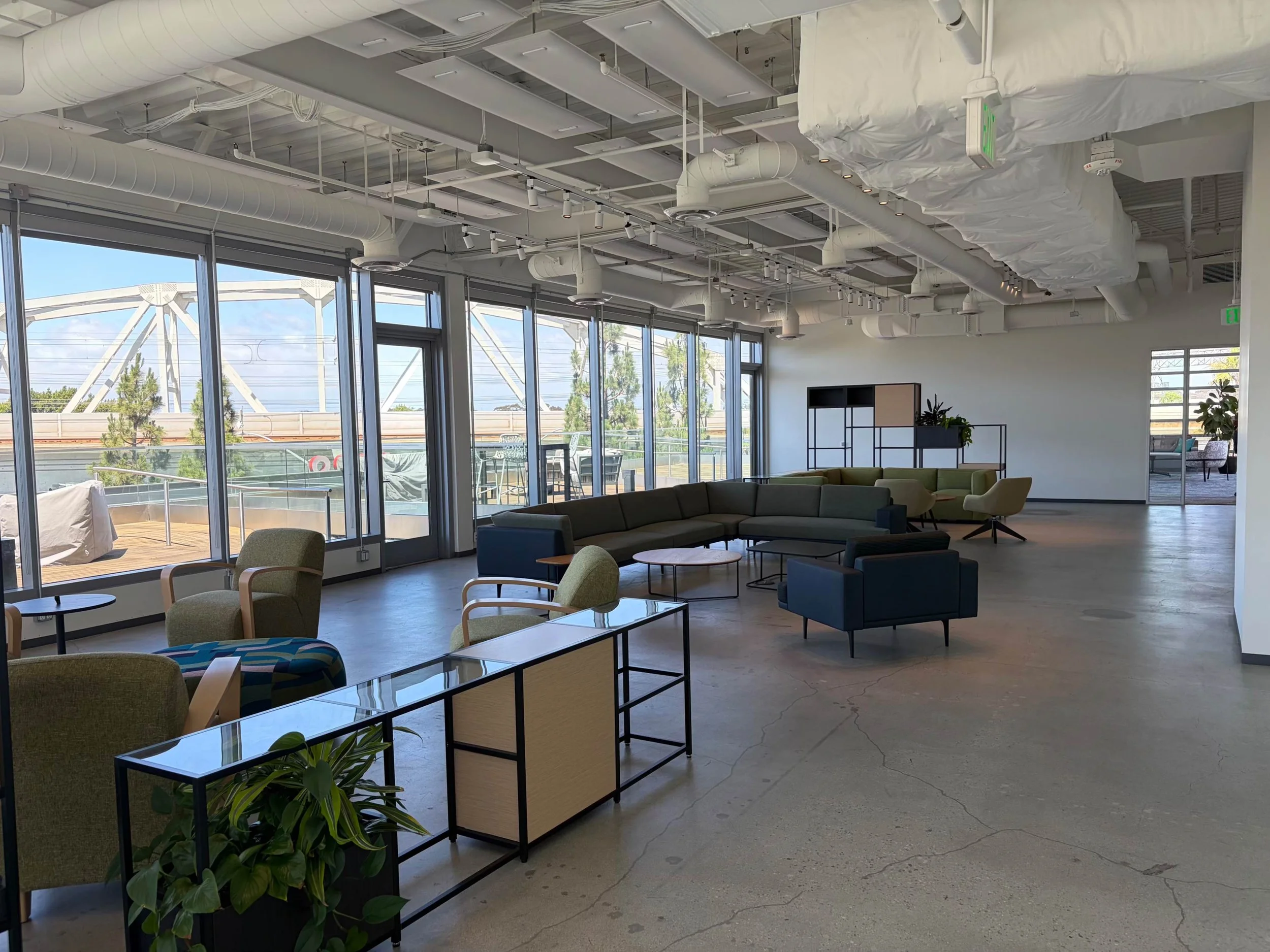 1888Rosecrans_ThirdFloor_17.jpeg