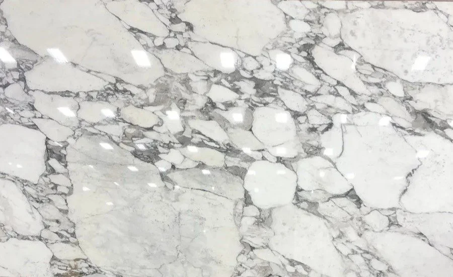 Calacatta Vagli Marble slab3 - Marble Trend.jpg