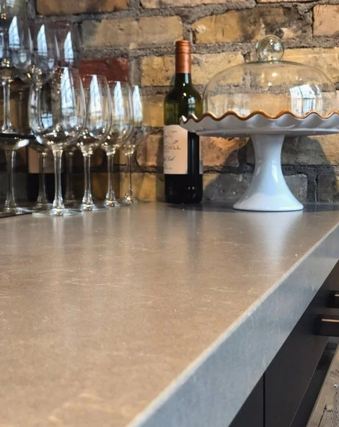 Nsc - counter uliano leathered quartz.jpg