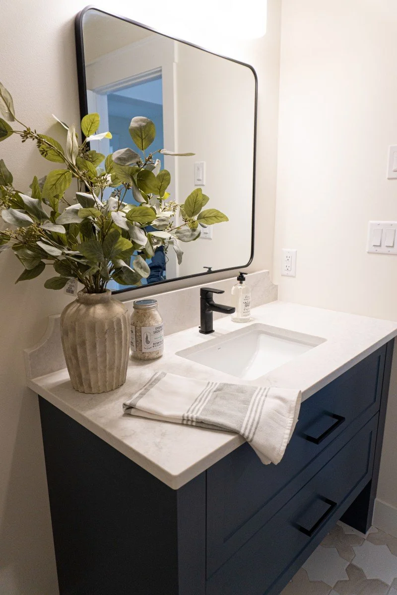 bed 5 bath - elegant bianco - NSC.jpg