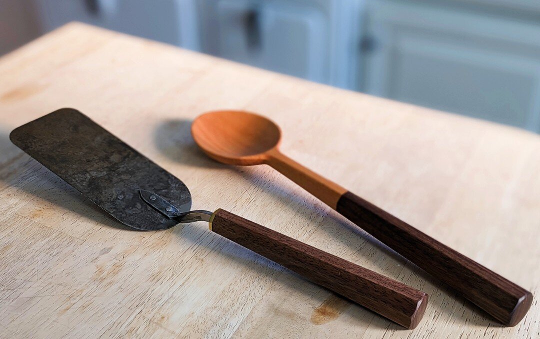 Black walnut is a classic handle wood. It&rsquo;s been used for making handles for as long as tools have had wooden handles. It is relatively light, a mid-density hardwood, and it&rsquo;s pretty stable which means it doesn&rsquo;t tend to split or ha