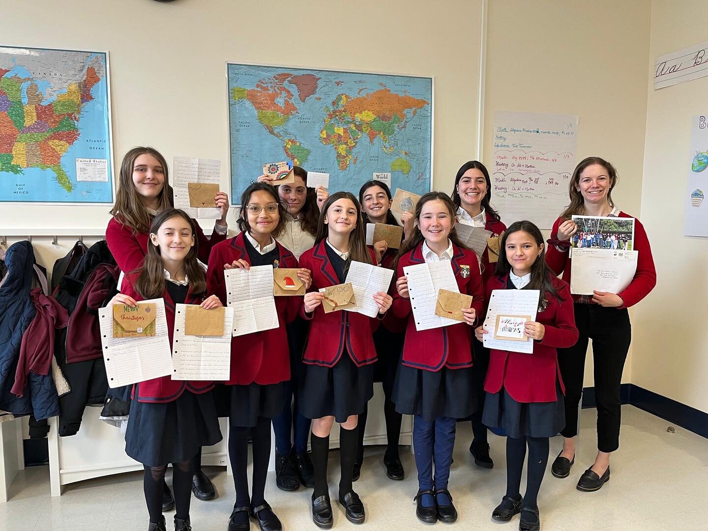 Today the middle school girls of The Hawthorn School received individual letters from pen pals at one of our sister schools in San Jose, Costa Rica. We are beginning an exciting bicultural exchange with the girls of the Irib&oacute; School, part of C