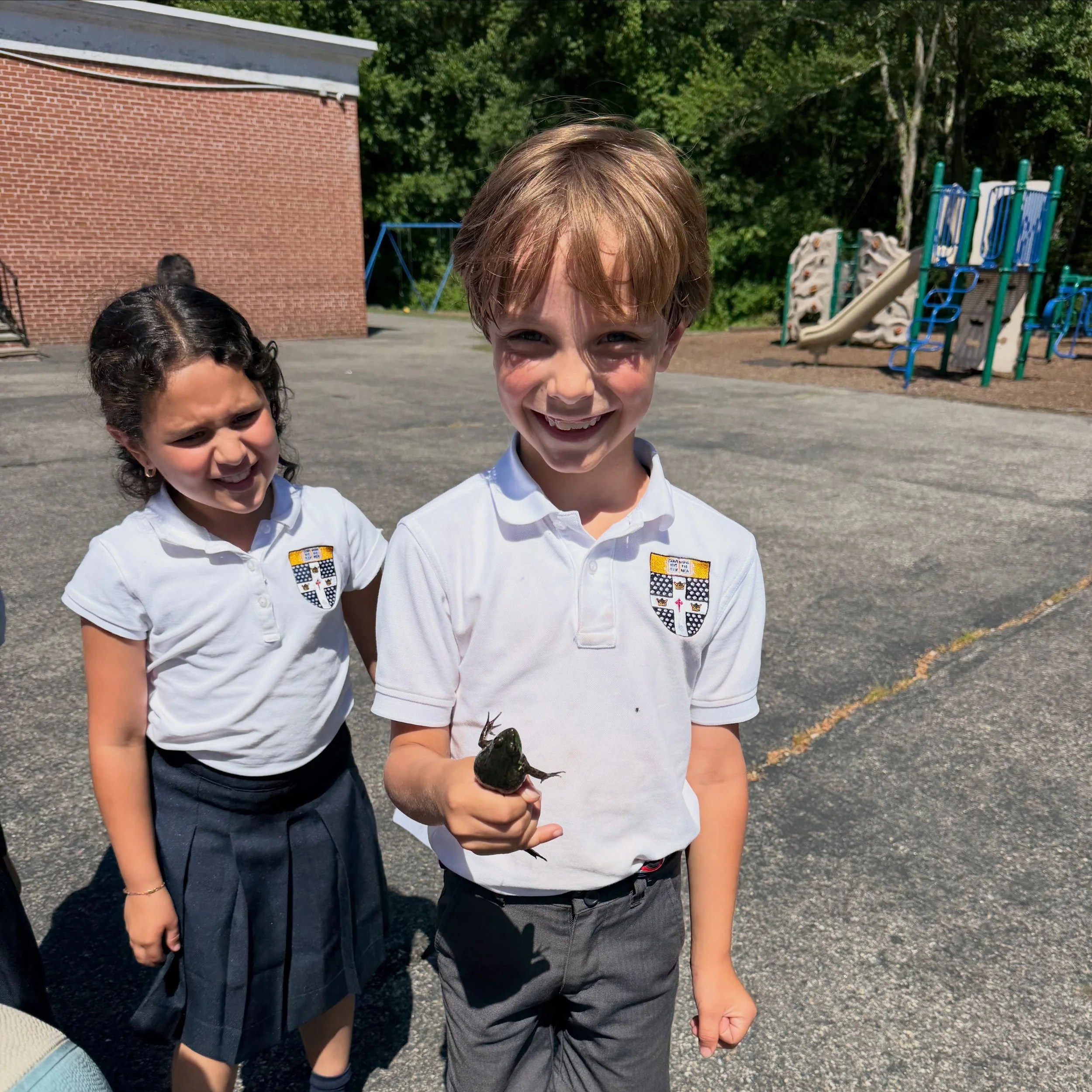 Our best frog catcher 🐸