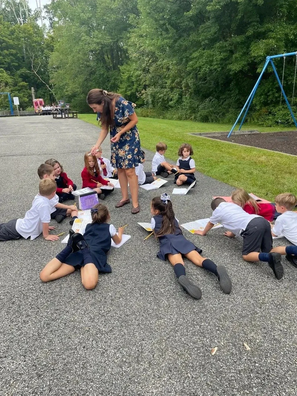 Learning doesn&rsquo;t always happen at a desk. Our Kindergarten students enjoyed taking their lessons outdoors, where curiosity, creativity, and time together make learning even more meaningful.