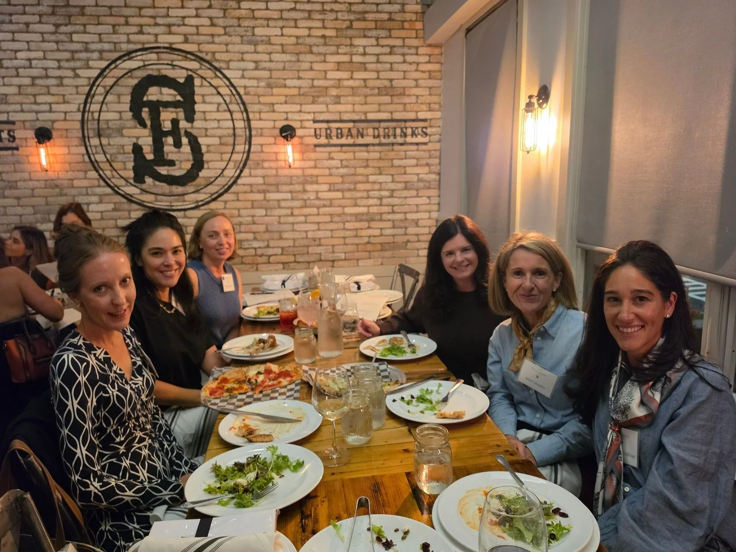 The kids aren't the only ones making friends at school. 💗
Last week, our Hawthorn moms enjoyed some well-deserved time to catch up, laugh, and dream up plans for the year ahead. We're so grateful for these women, who make room in their busy lives fo