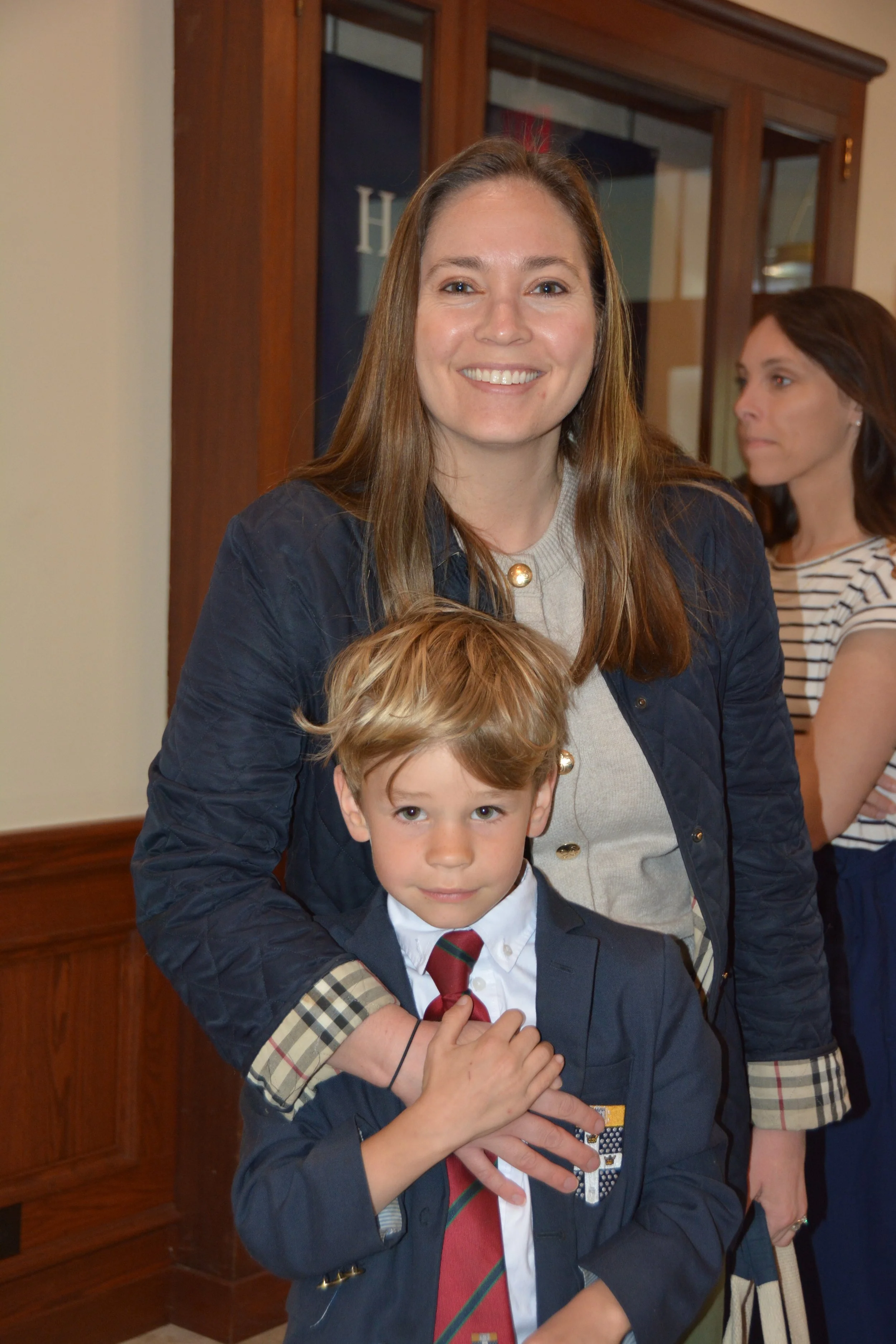 Copy of DSC_2904_mothersonbrunch.JPG