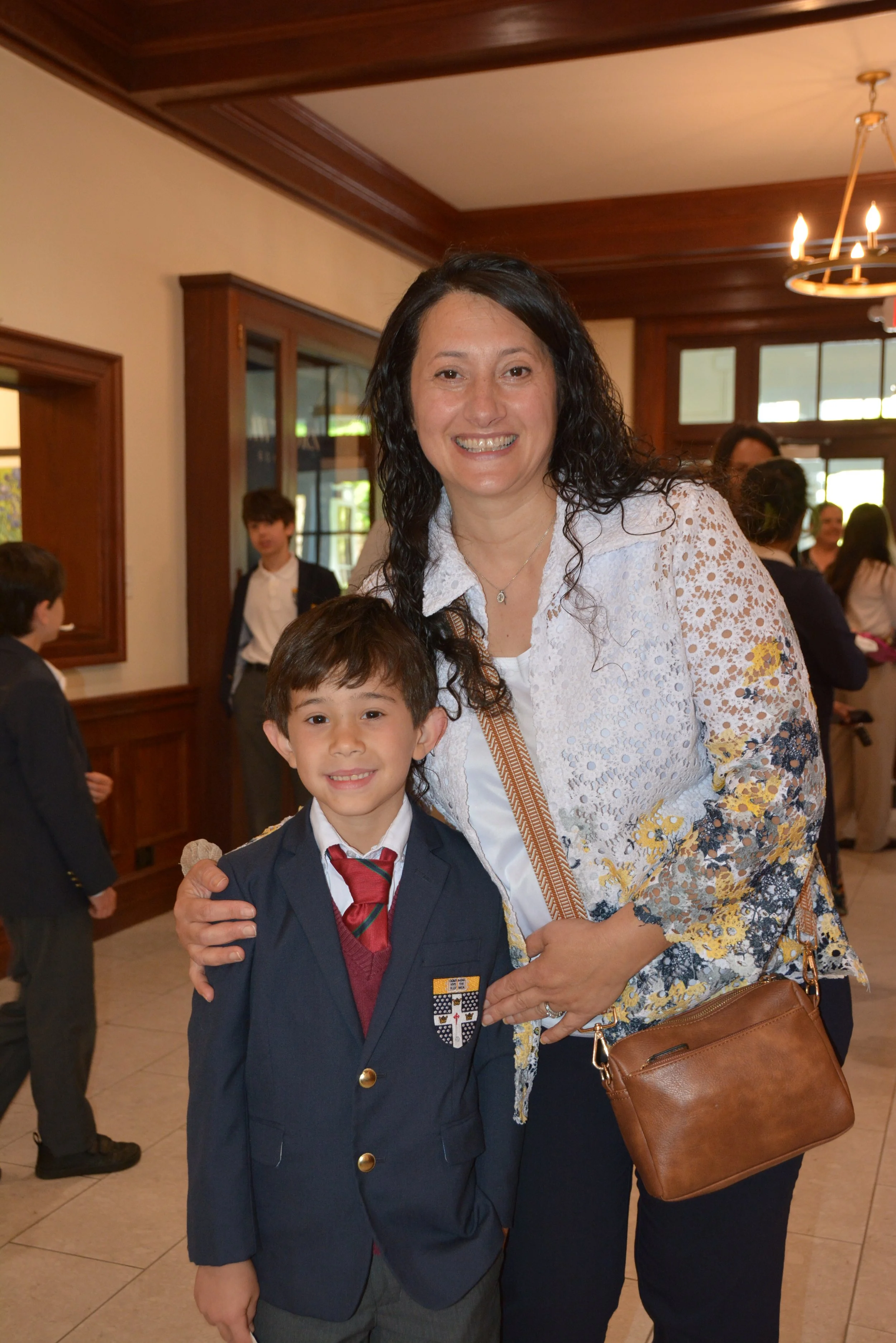 Copy of DSC_2901_mothersonbrunch.JPG