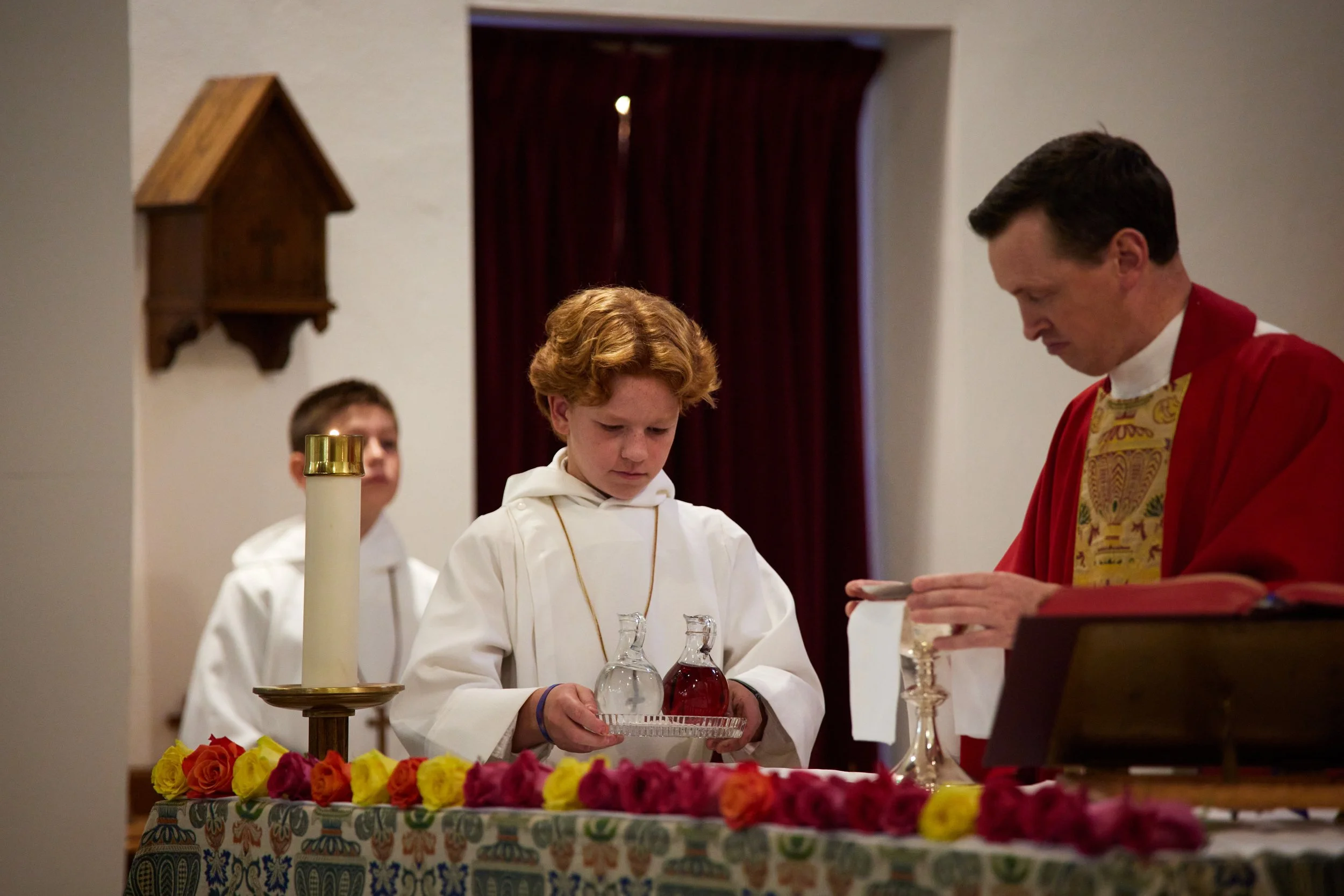 448A7580_250903_openningmass.jpg