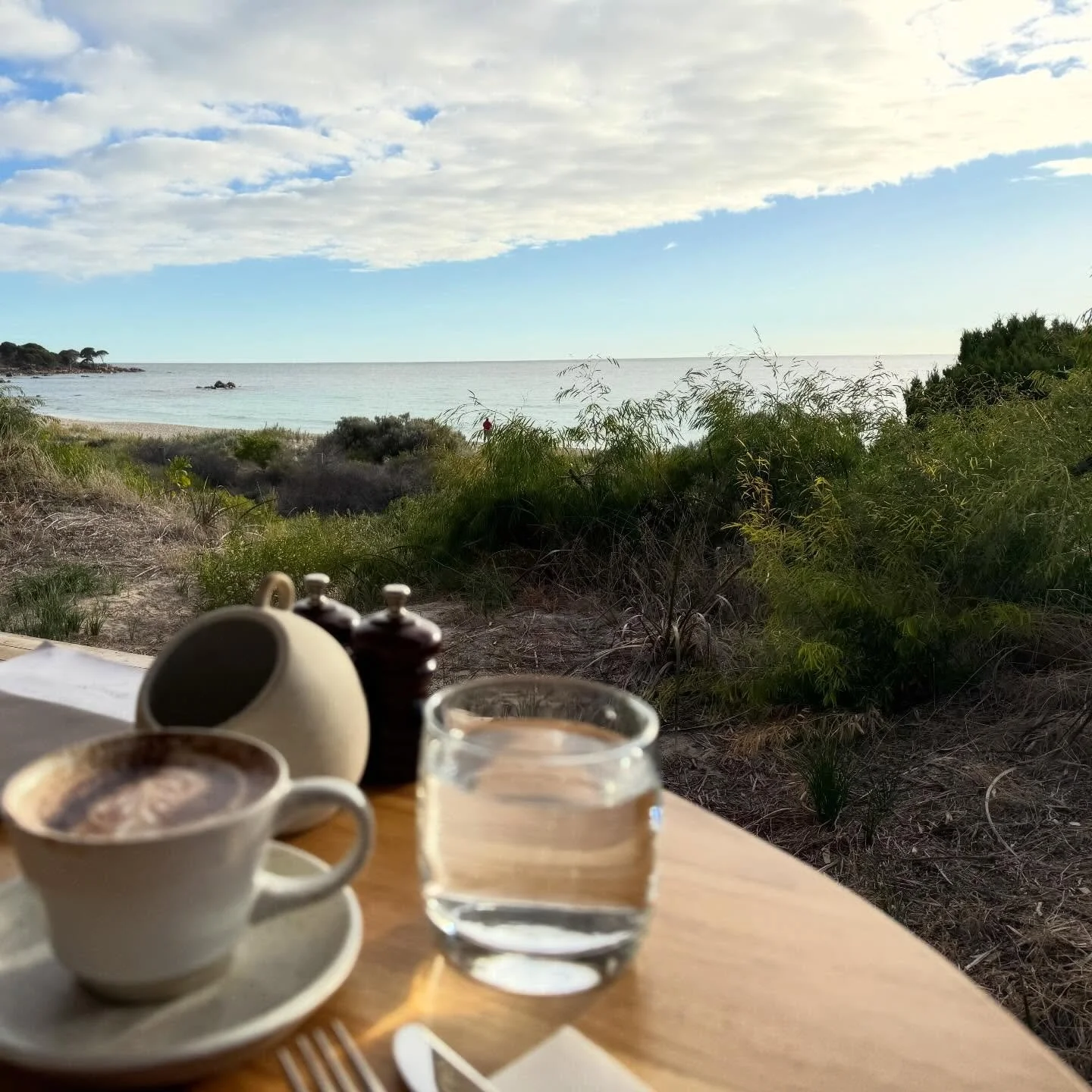 For years I&rsquo;ve talked about the relationship between food (what we eat) and emotional wellbeing (how we feel) ⁣
⁣
Never in a restrictive &lsquo;fix yourself&rsquo; way,⁣
Always in a curious, compassionate way.⁣
⁣
Over the years, my work has exp