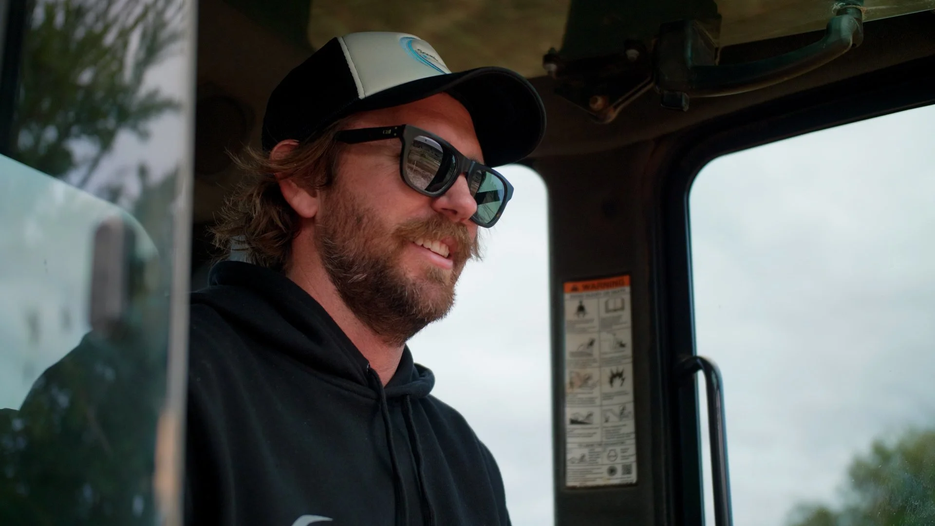 CountrywidePools_Toodyay Install_2023_LPV_Still_6.jpg