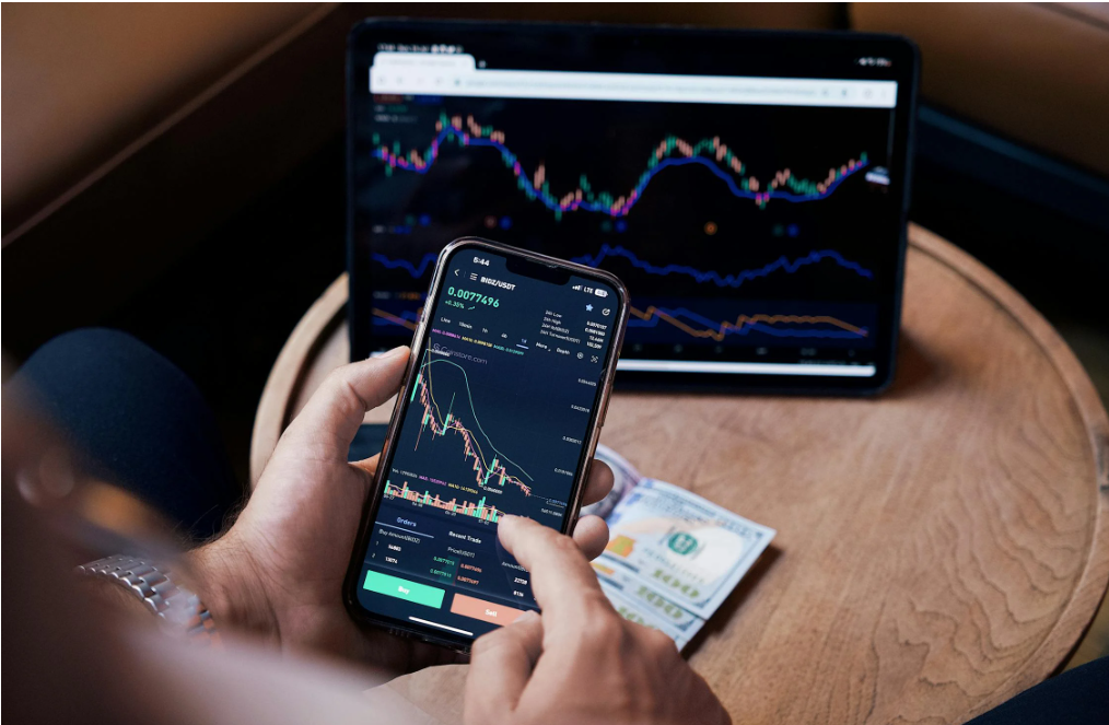 Why You Should Keep Investing in the Stock Market, Even When It’s Not Doing Great