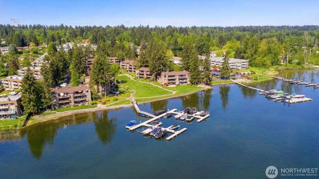 17434 NE 40th Pl, Unit C5Redmond, WA 98052