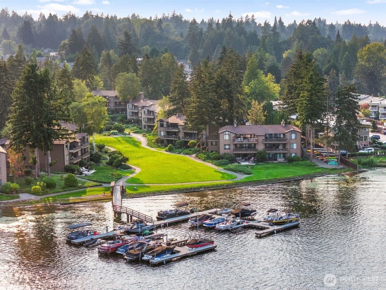17498 NE 40th Pl, Unit I1Redmond, WA 98052