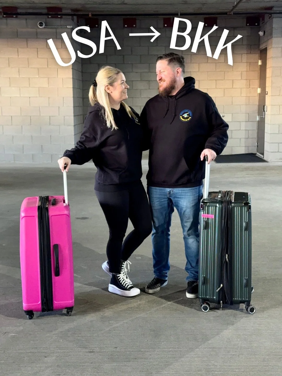 New year, new continent🌏
Phoenix &rarr; Bangkok ✈️🇹🇭

If you missed our newest YouTube video, this is your official update: we&rsquo;re moving from the U.S. to Bangkok, Thailand in January!

It&rsquo;s been a dream of ours to live in one of the wo