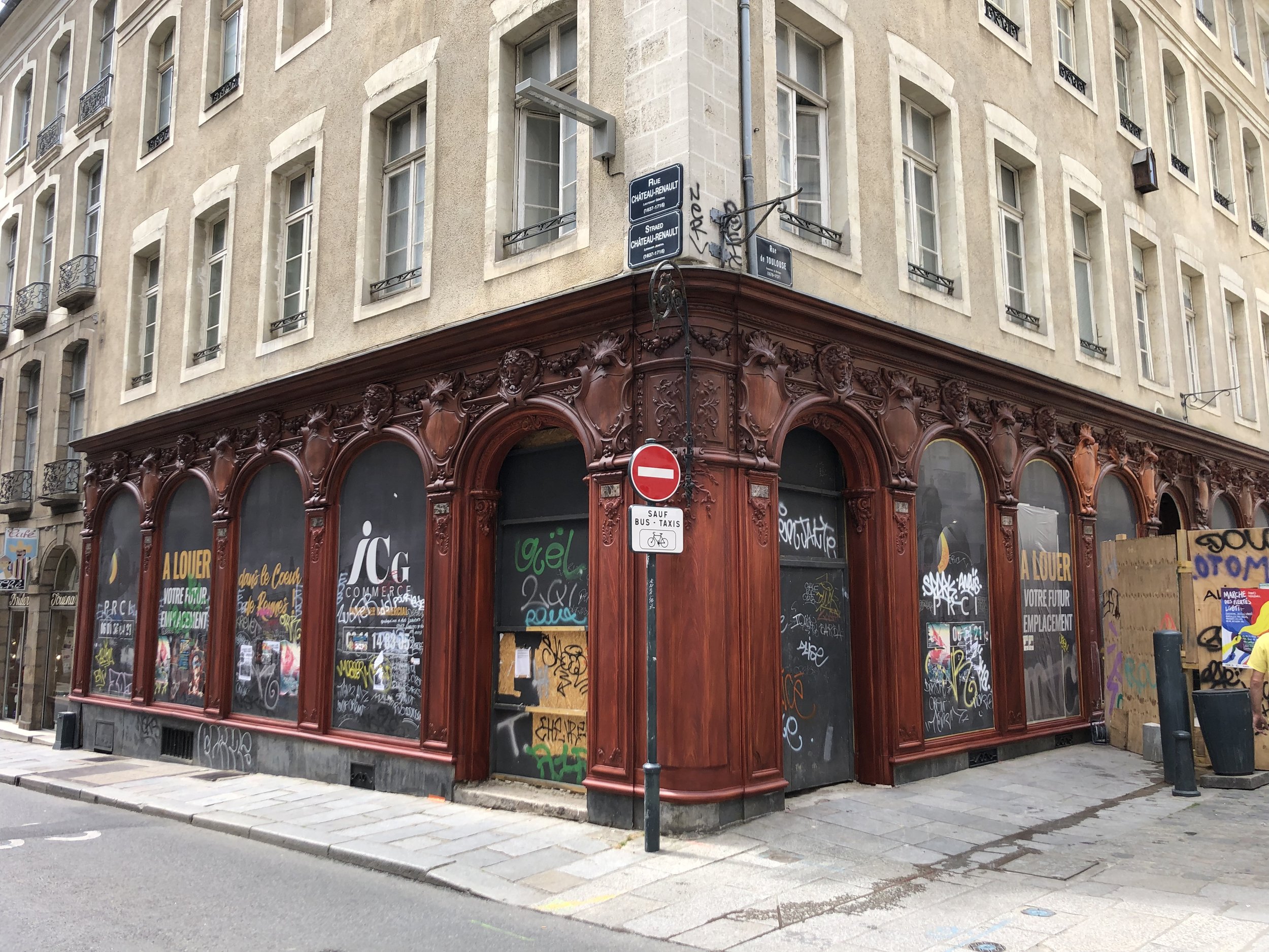 Restauration et restitution imitation bois 
