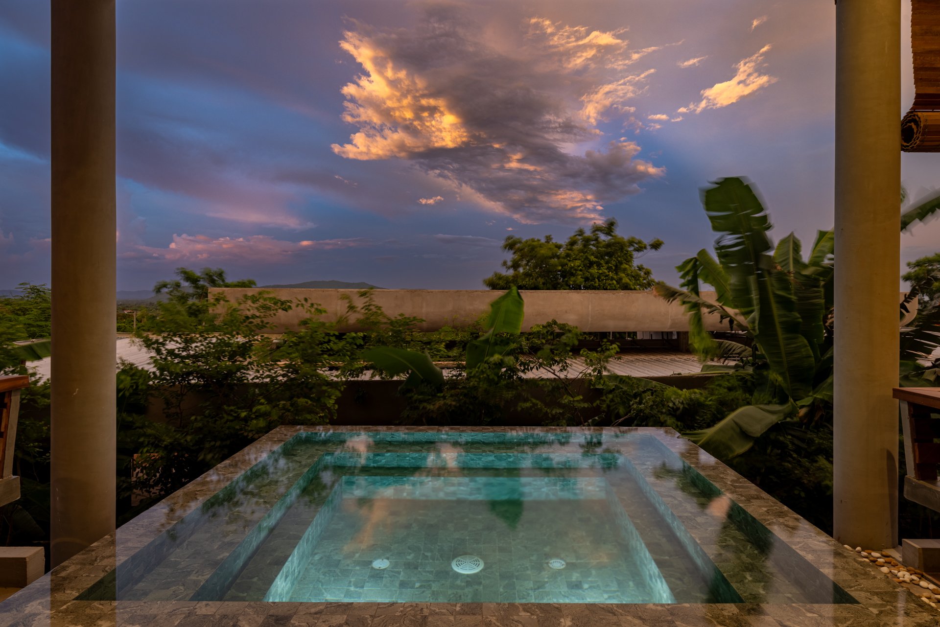 003A2263-HDR.jpg