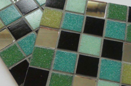 Family Melting Pot: Mosaic Workshop