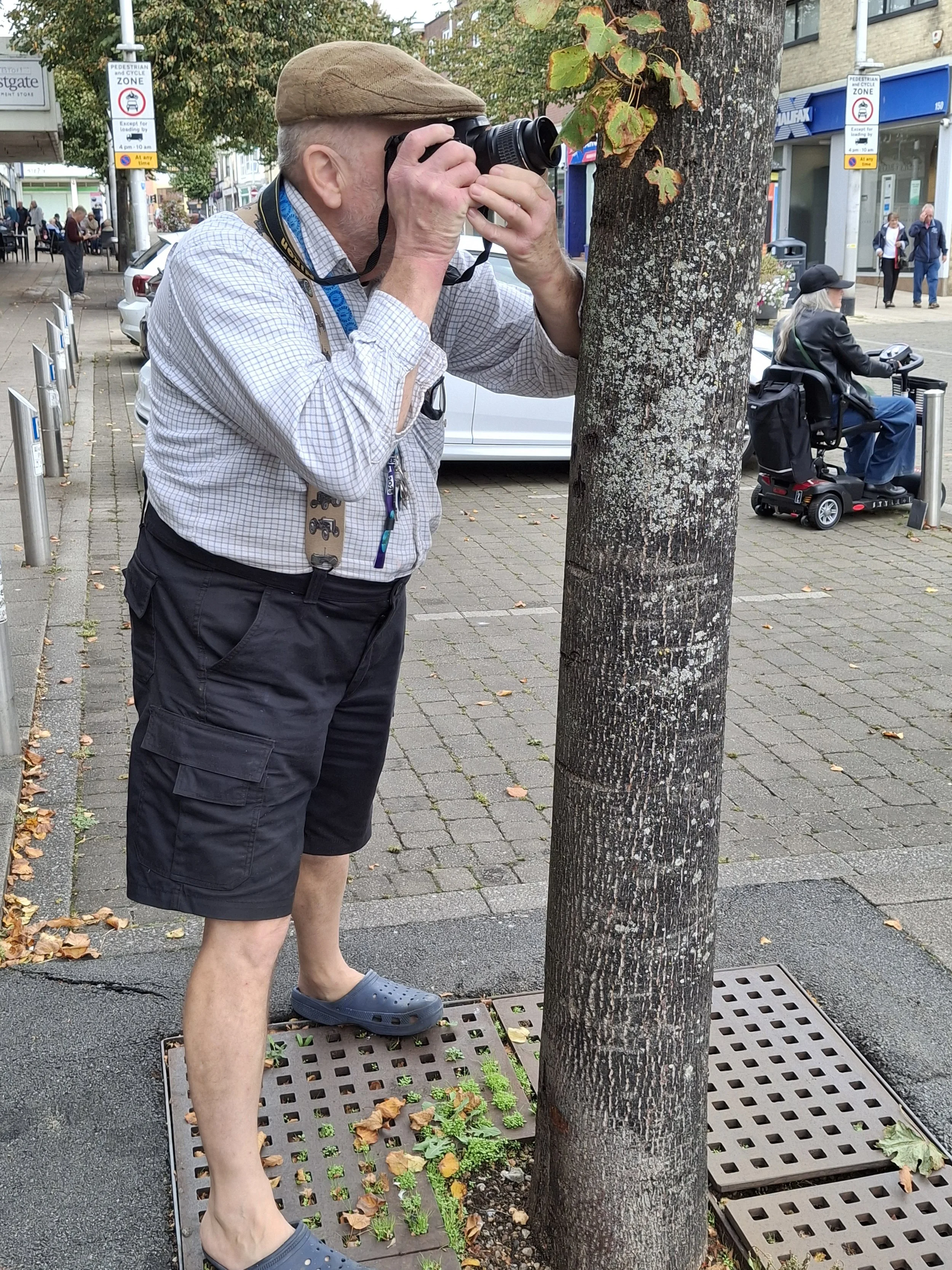 Photography workshop delivered by Suffolk Artlink’s Re Charge 

Finding beauty in ordinary things.
Photo by Cecilia Chard 

