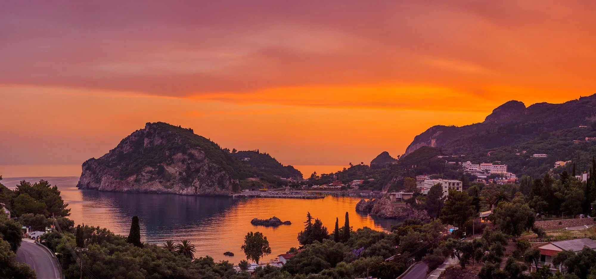 Sunset boat cruise in Corfu