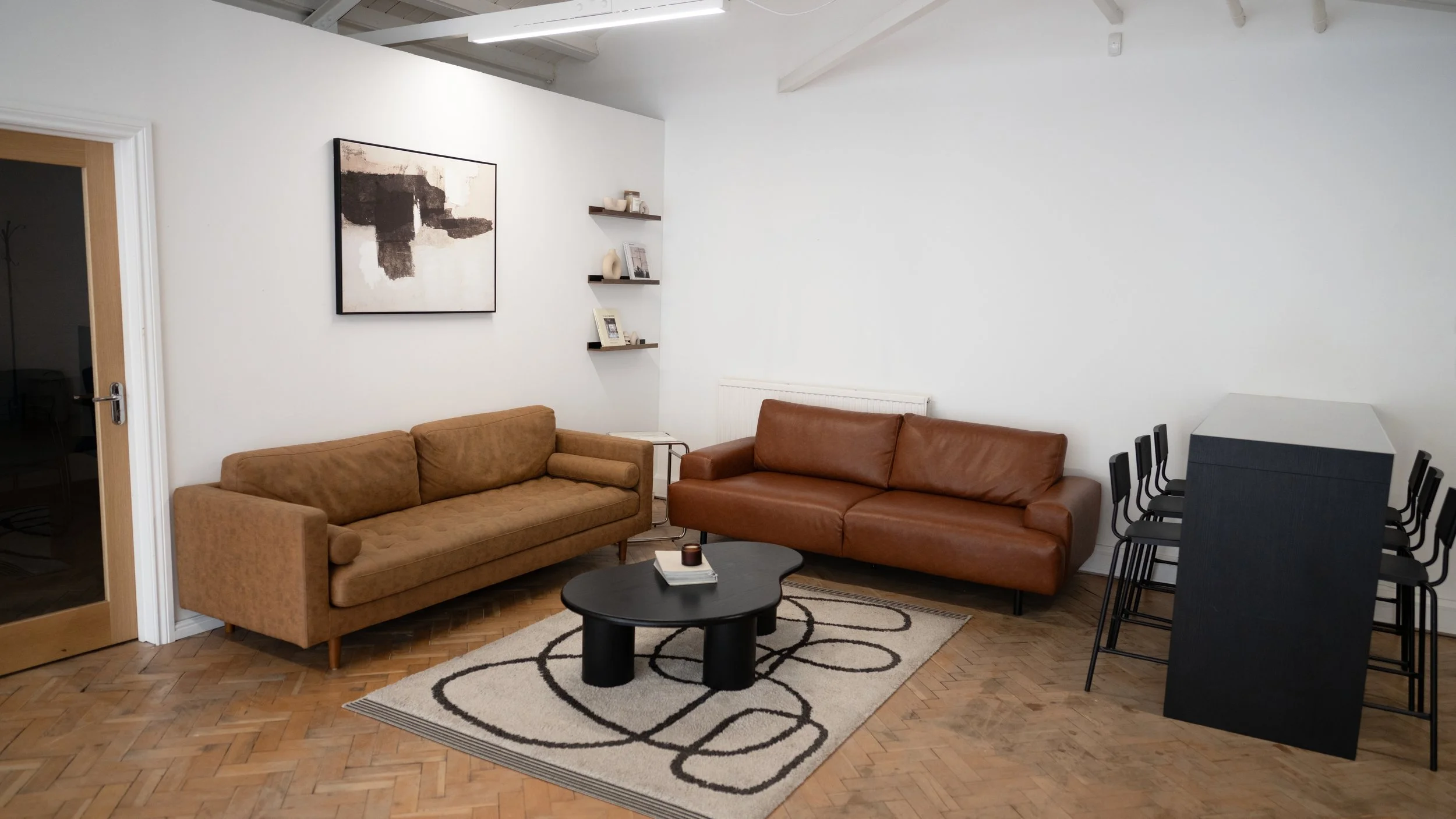 Client Gallery Lounge 1.jpg