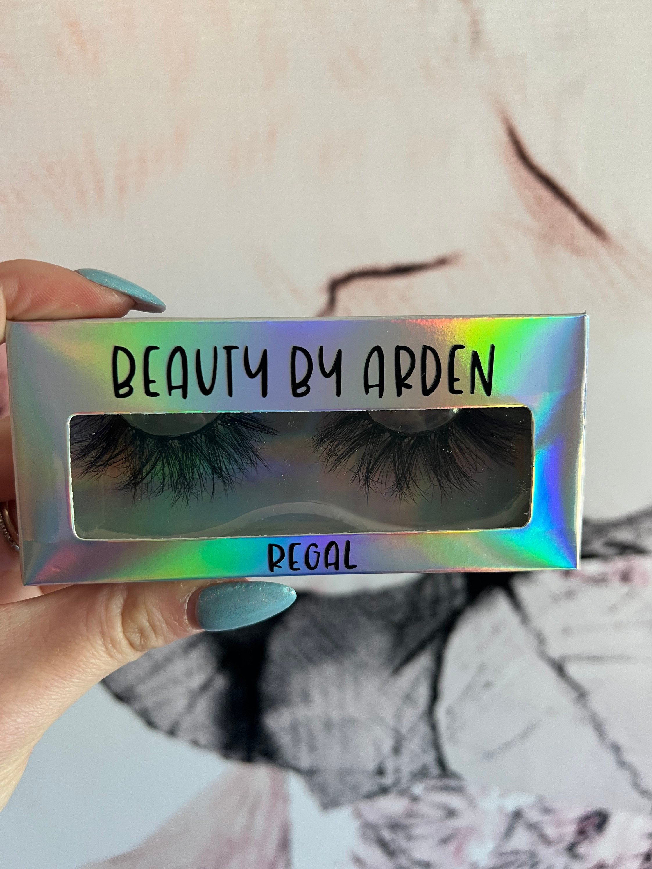 Beauty by Arden lashes- Regal